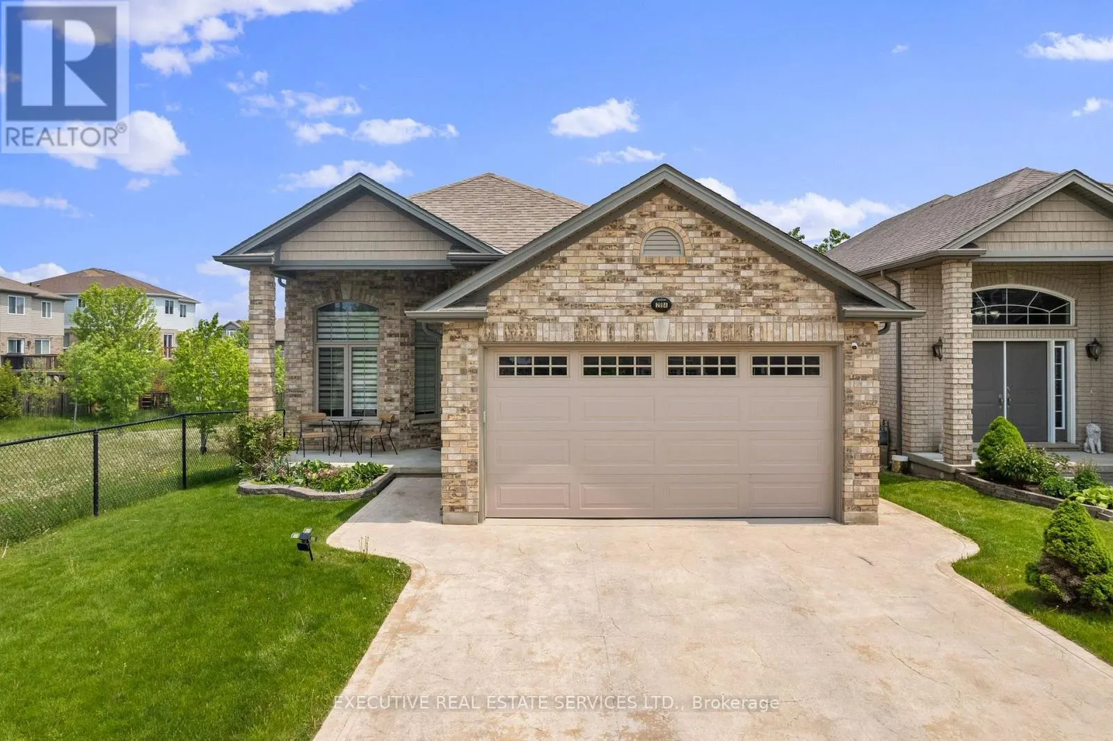 LOWER WALKOUT  + BASEMENT - 2884 DEVON ROAD