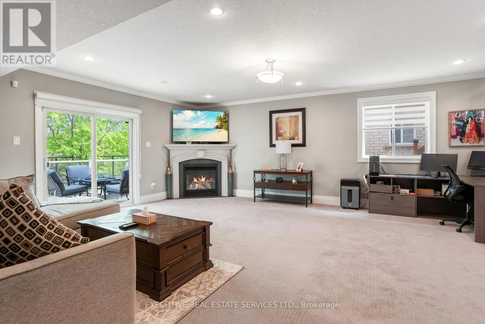 LOWER WALKOUT  + BASEMENT - 2884 DEVON ROAD