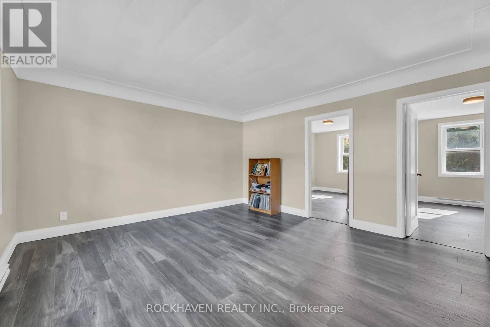 36 MACKLIN STREET N