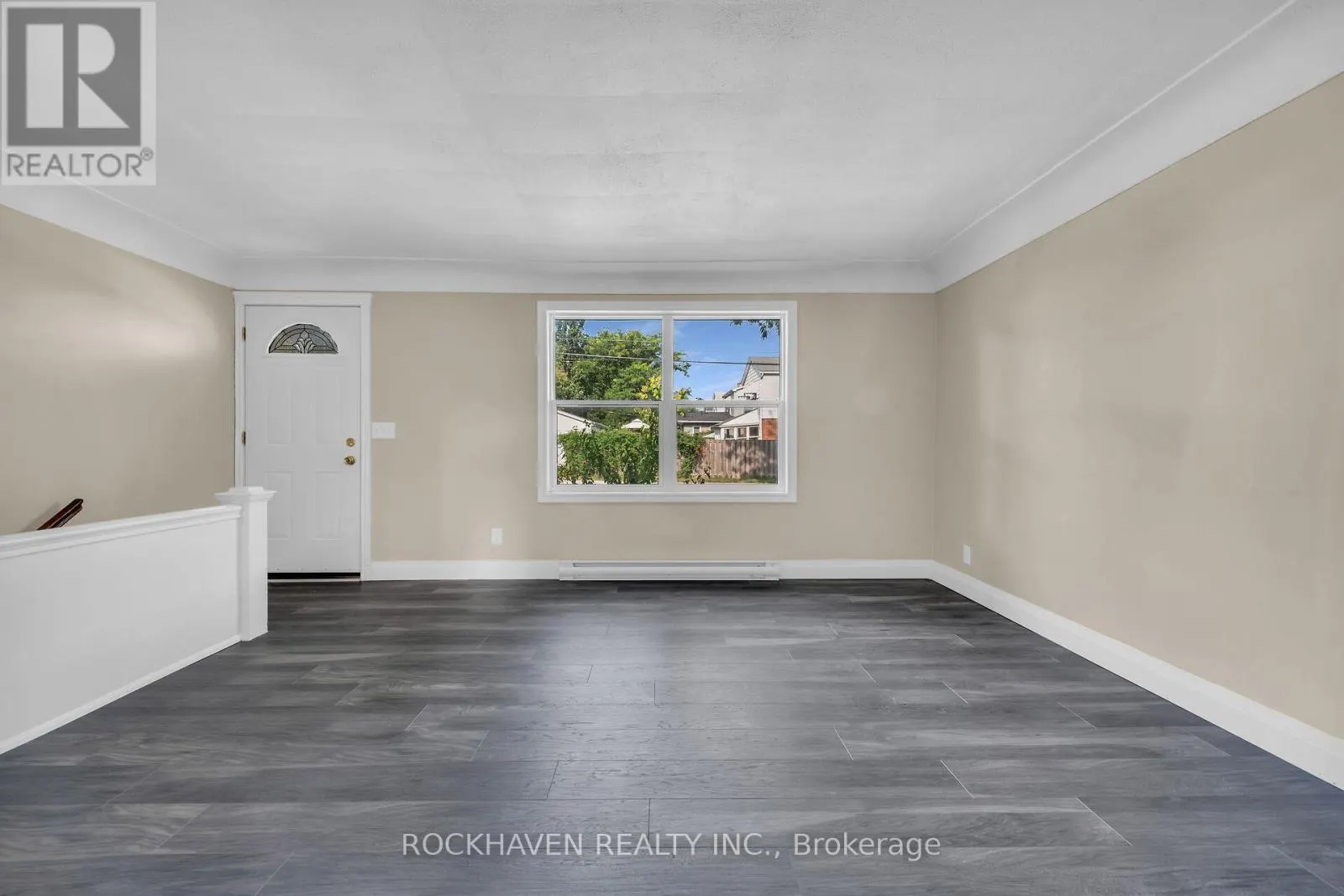 36 MACKLIN STREET N