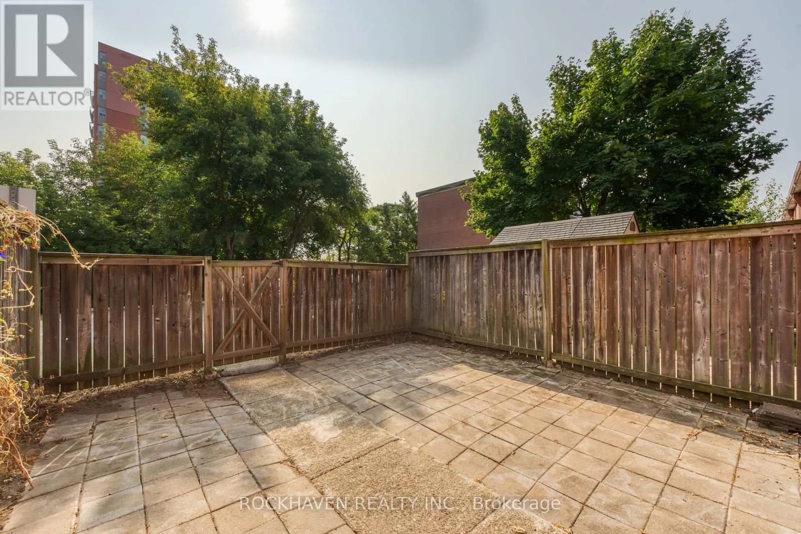 36 MACKLIN STREET N