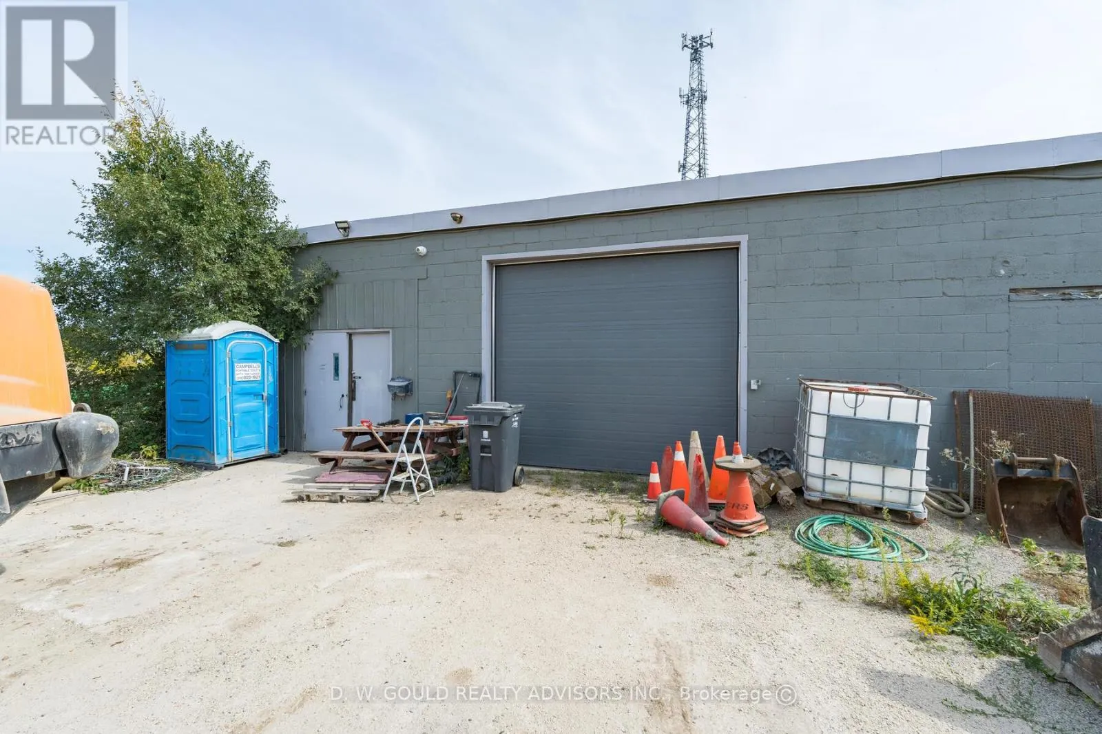 150 VICTORIA ROAD S