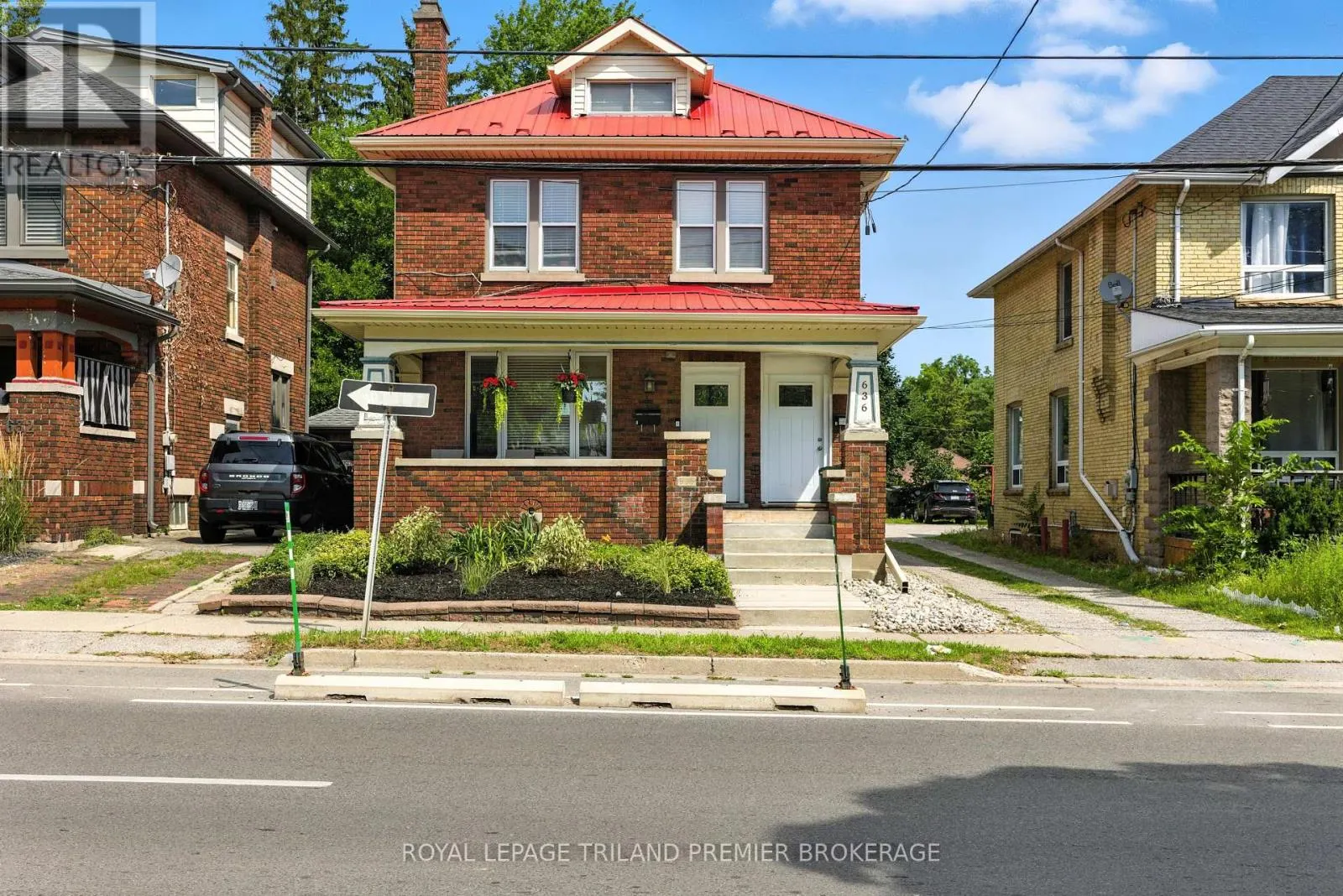 636 QUEENS AVENUE