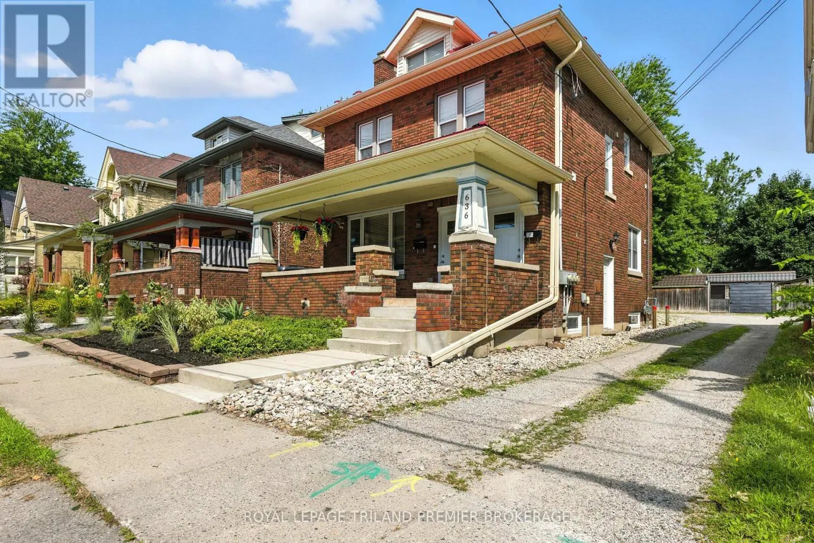 636 QUEENS AVENUE