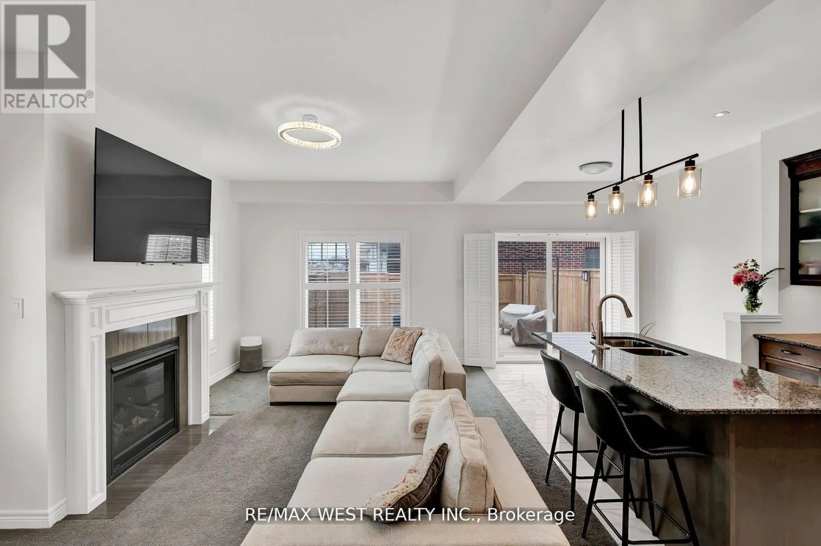 15 SEVERINO CIRCLE