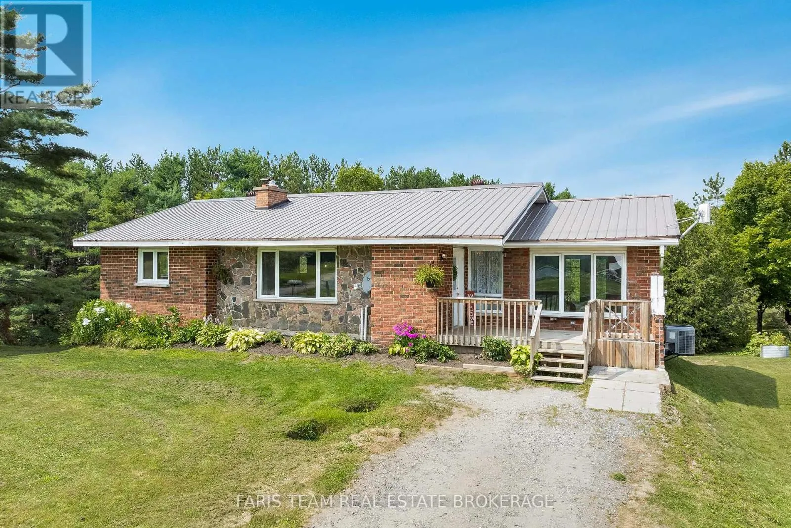 1105 FRASERBURG ROAD
