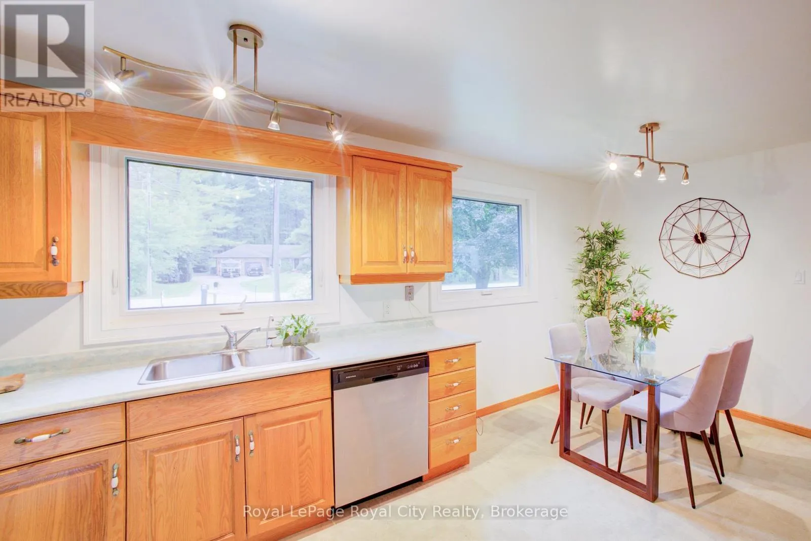 330 SOUTH RIVER ROAD