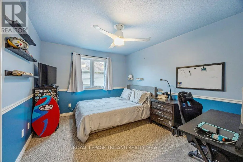 139 SKYLINE AVENUE