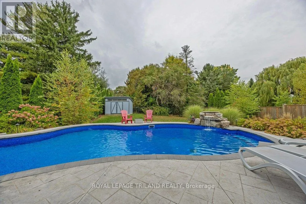 139 SKYLINE AVENUE