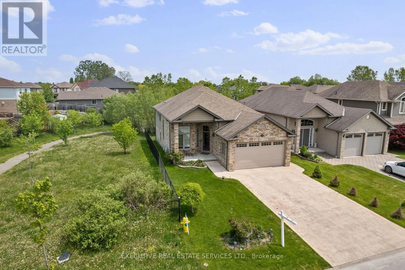 2884 DEVON ROAD