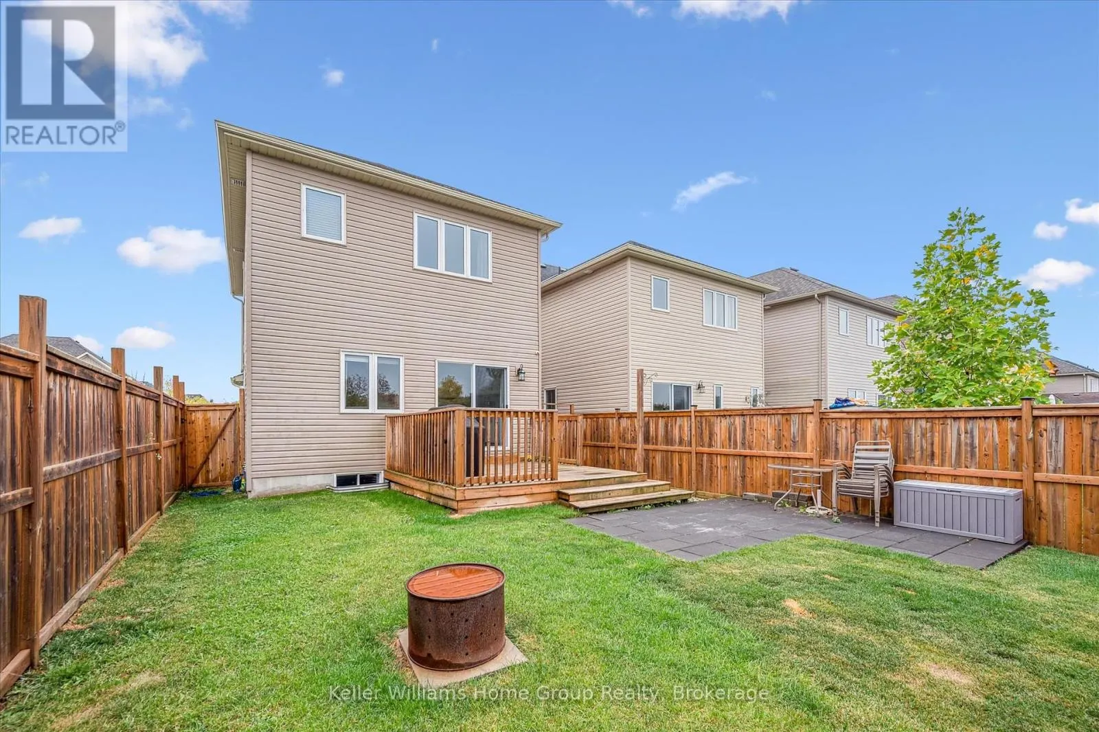 151 COURTNEY STREET
