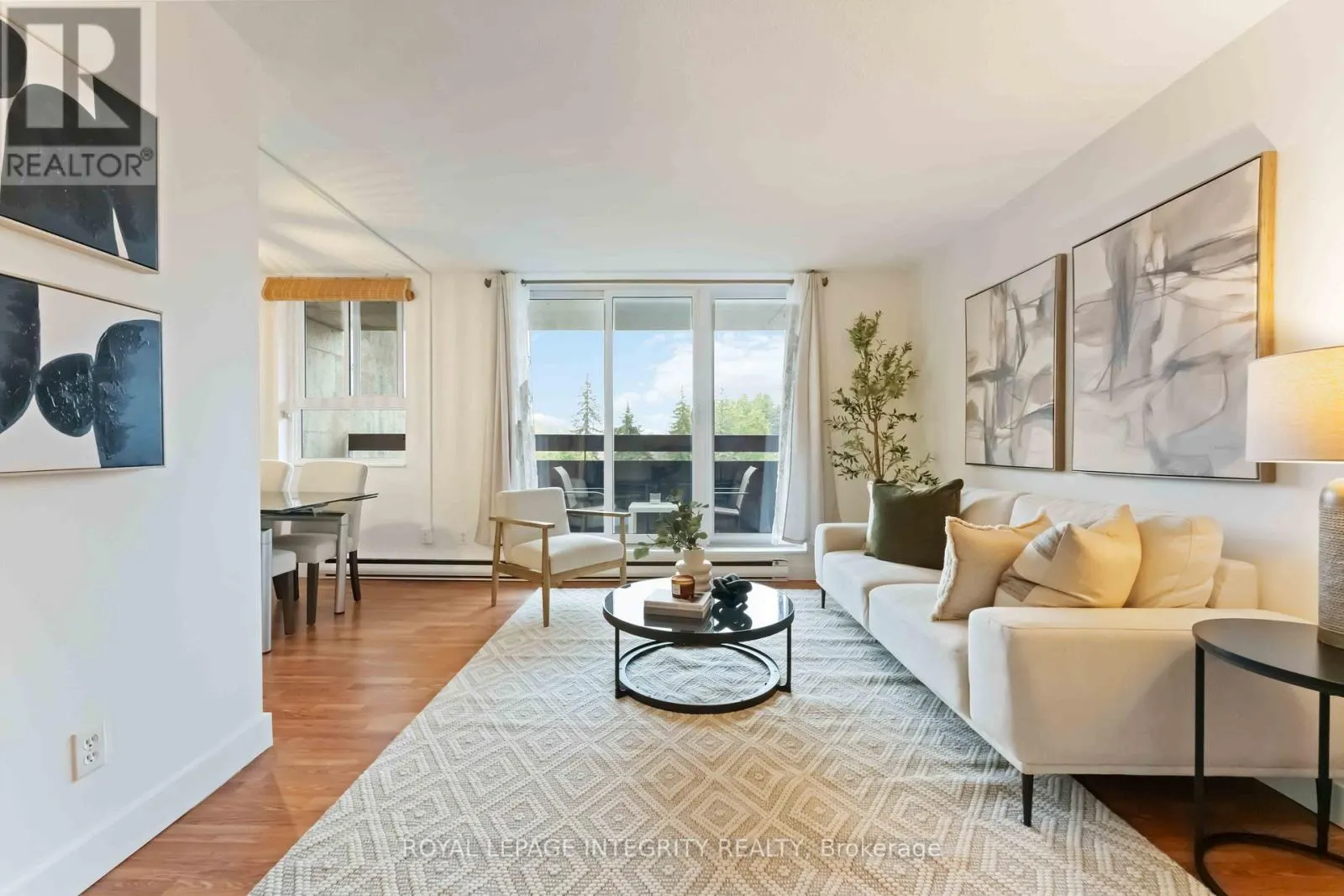 408 - 2000 JASMINE CRESCENT