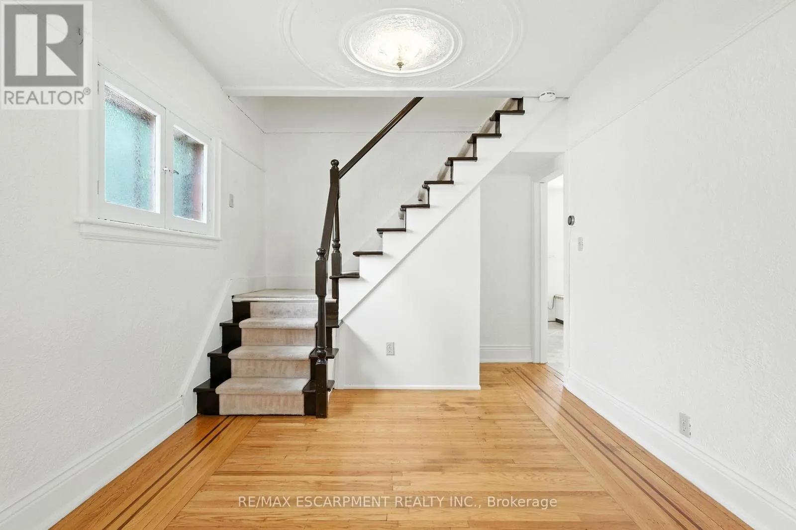 57 HIGHCLIFFE AVENUE