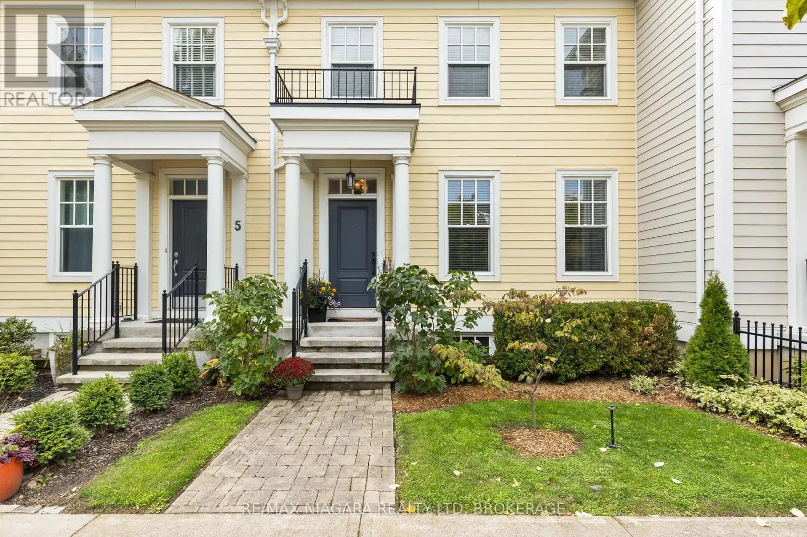 3 BLACKBIRD STREET