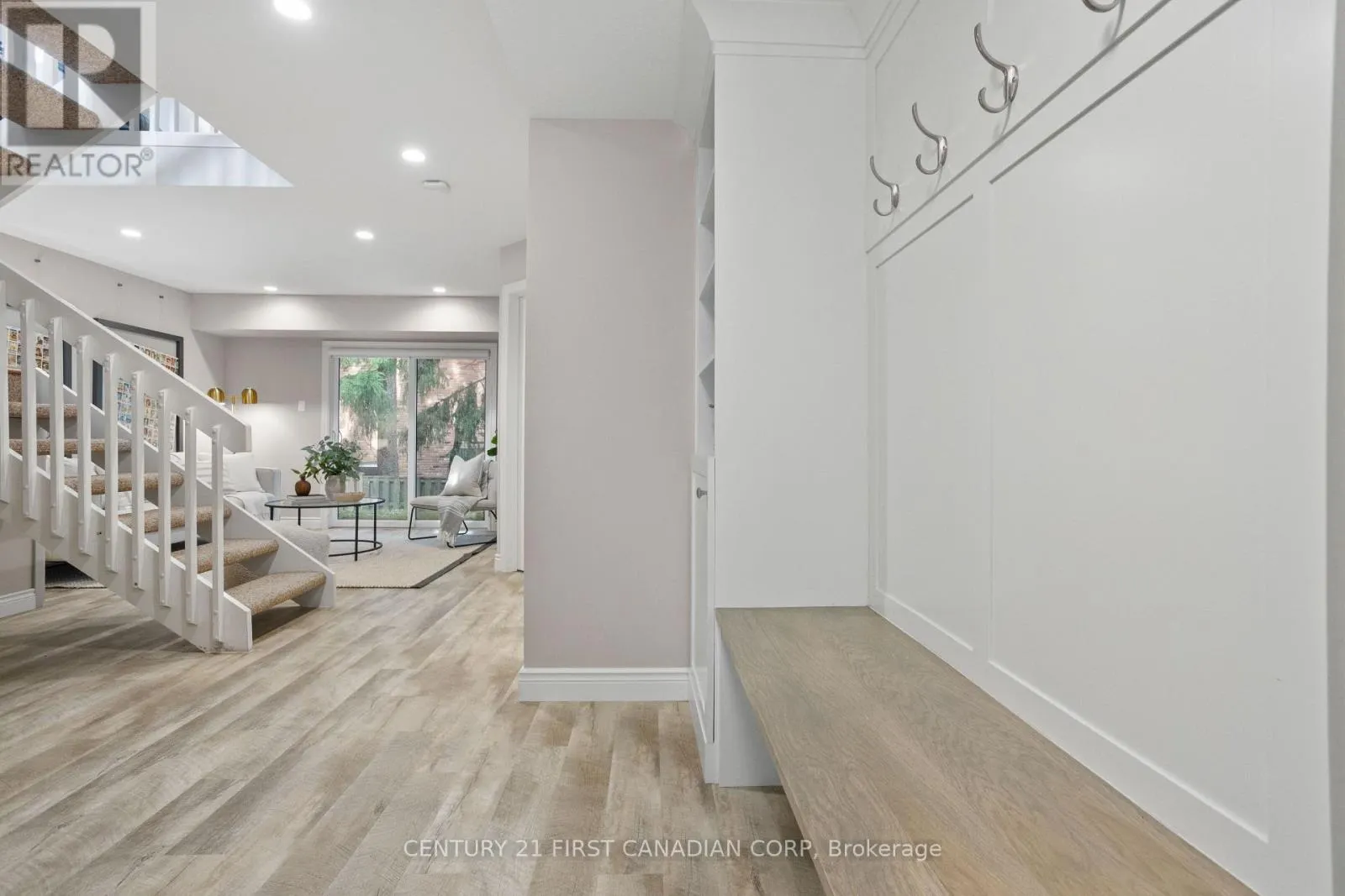 30 - 1399 COMMISSIONERS ROAD W, #30