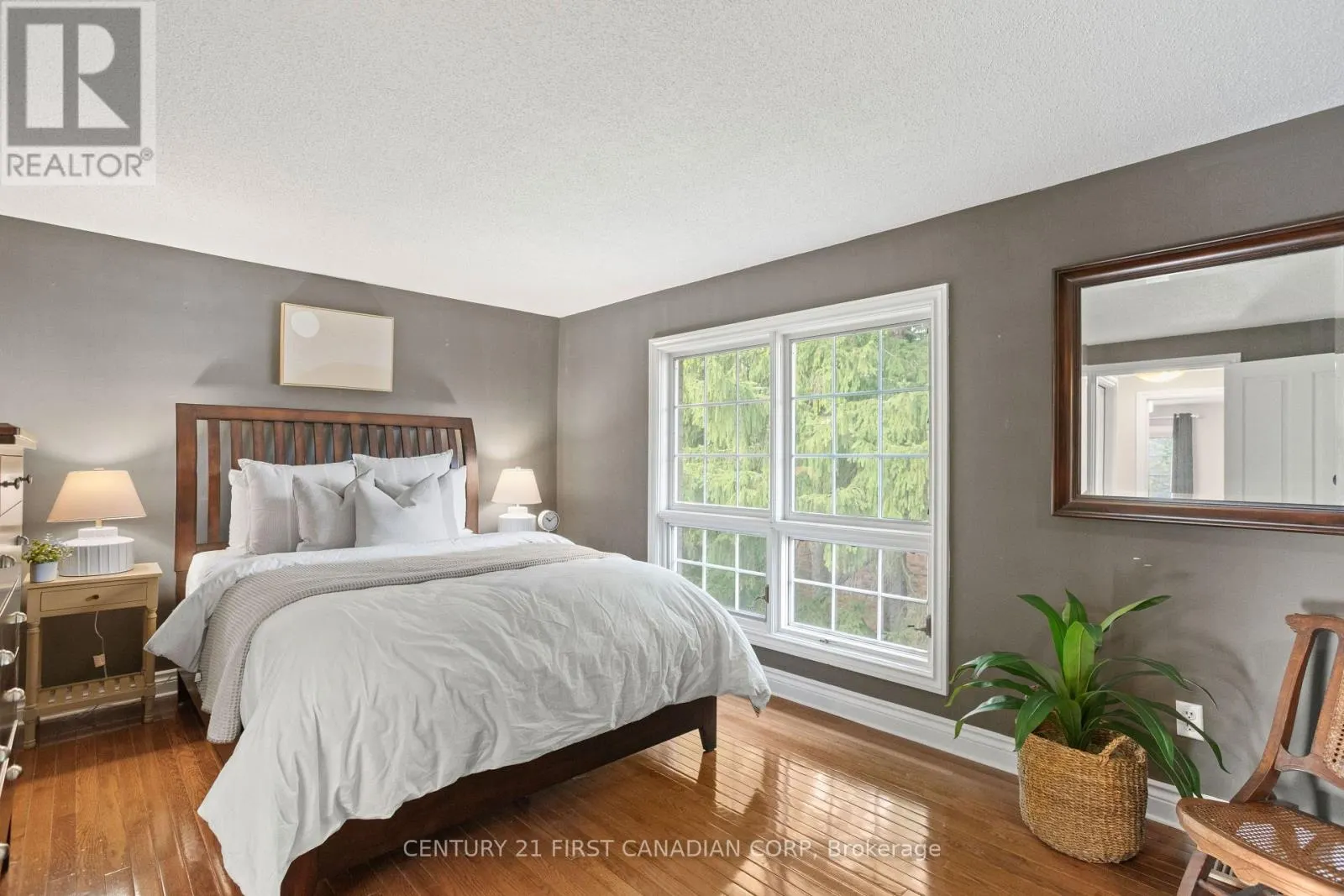 30 - 1399 COMMISSIONERS ROAD W, #30