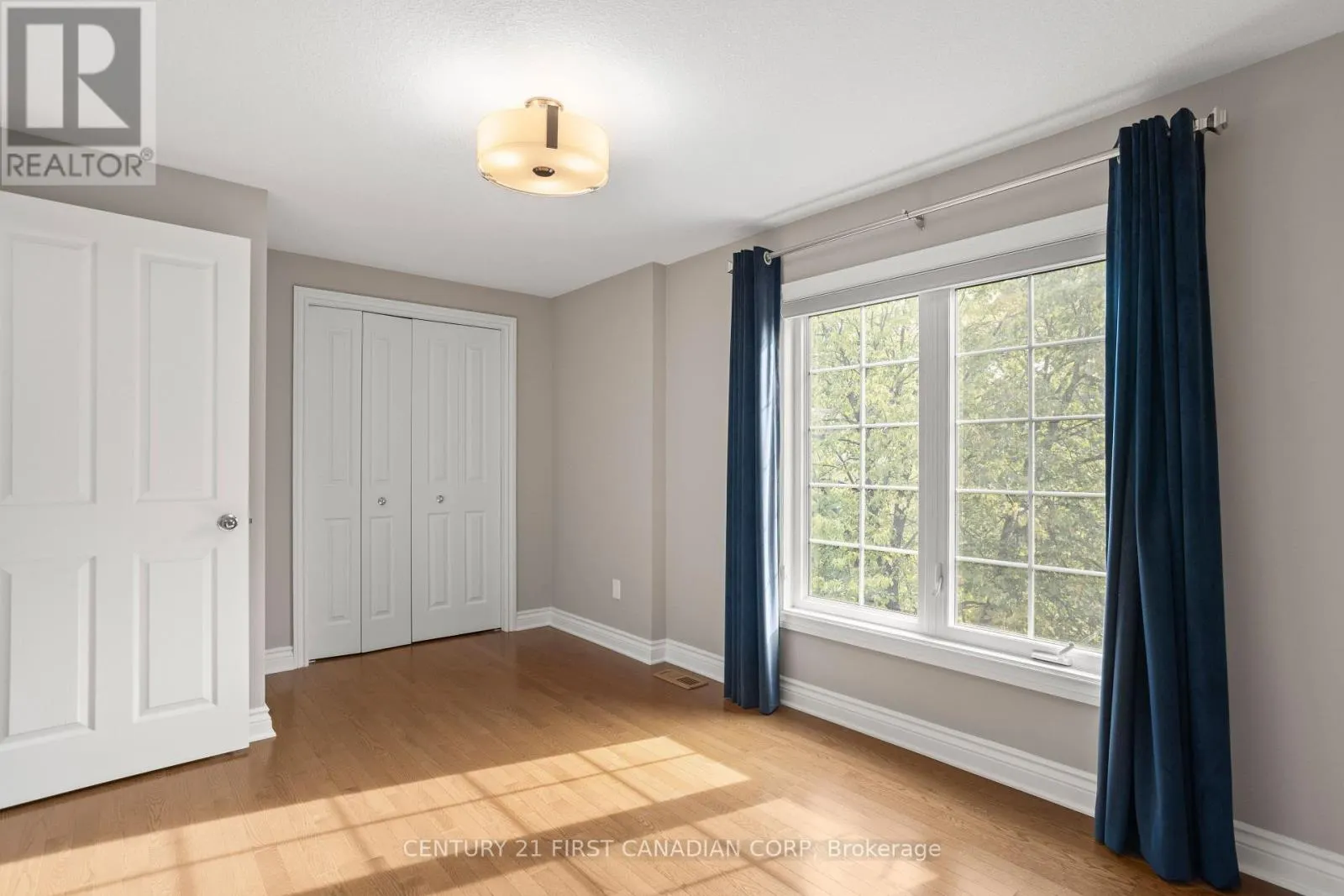 30 - 1399 COMMISSIONERS ROAD W, #30