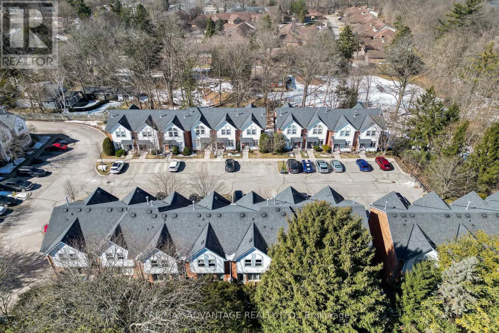 14 - 1415 COMMISSIONERS ROAD W, #14