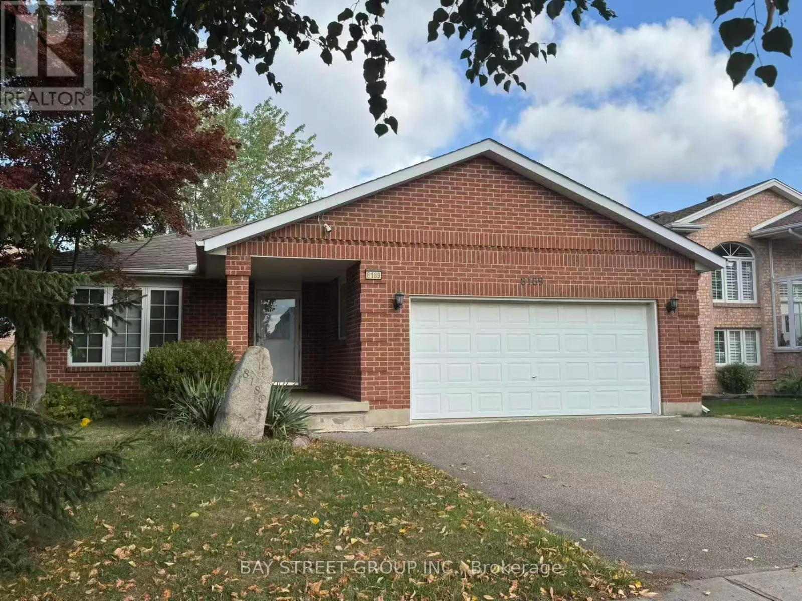 8189 HARVEST CRESCENT