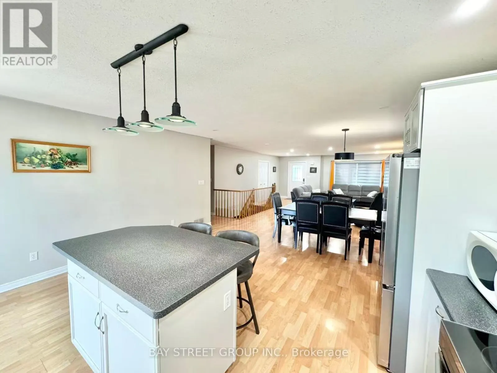 8189 HARVEST CRESCENT
