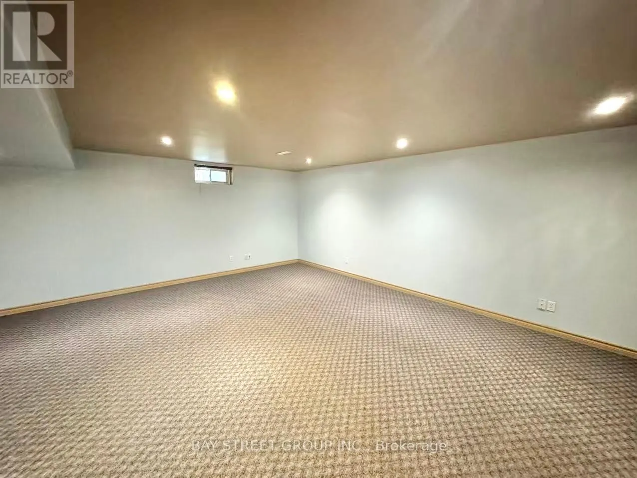 8189 HARVEST CRESCENT