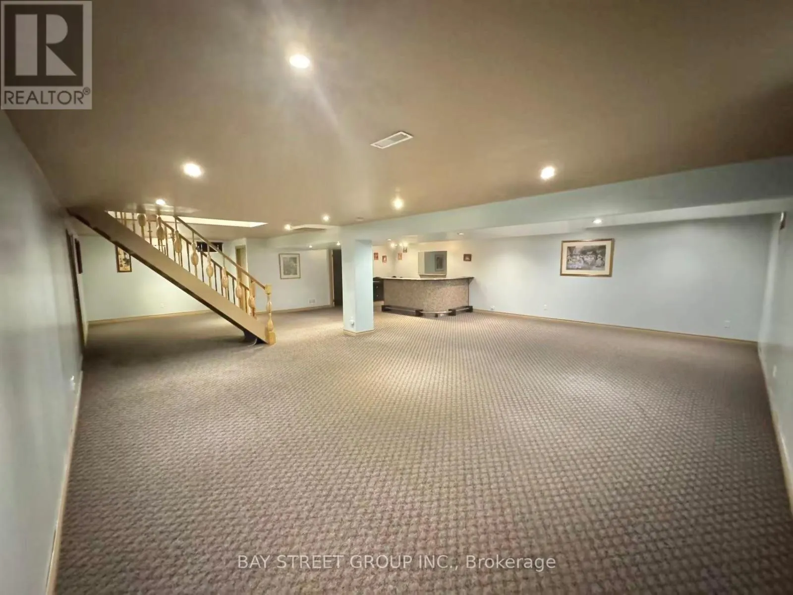 8189 HARVEST CRESCENT