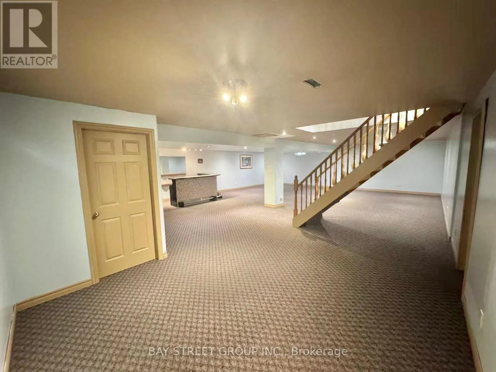 8189 HARVEST CRESCENT