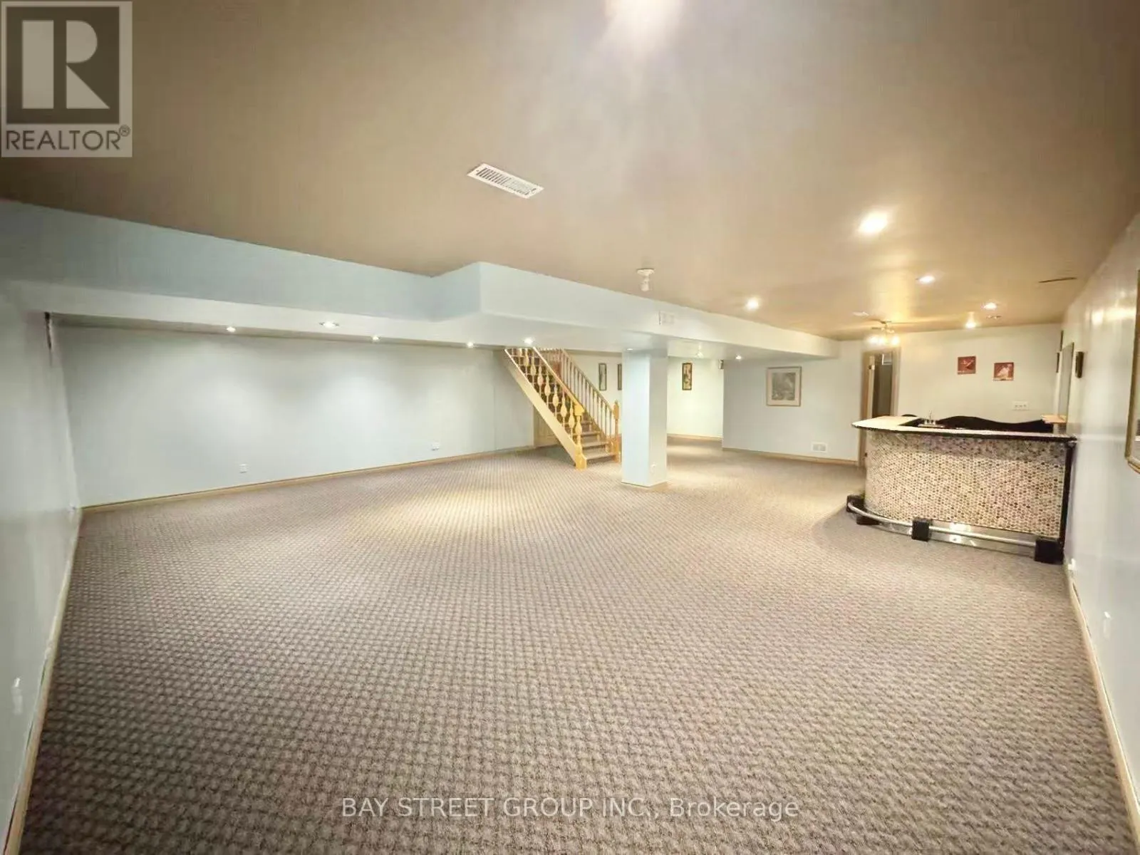 8189 HARVEST CRESCENT