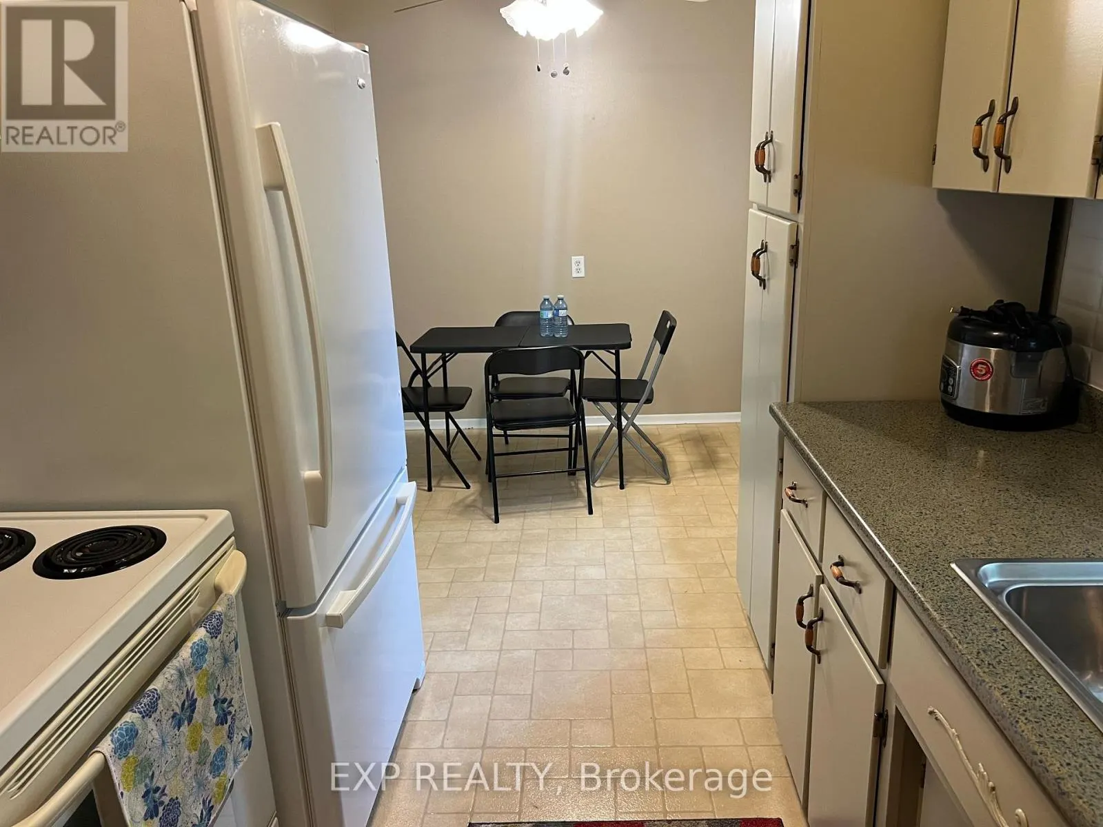 7 GOLFVIEW ROAD