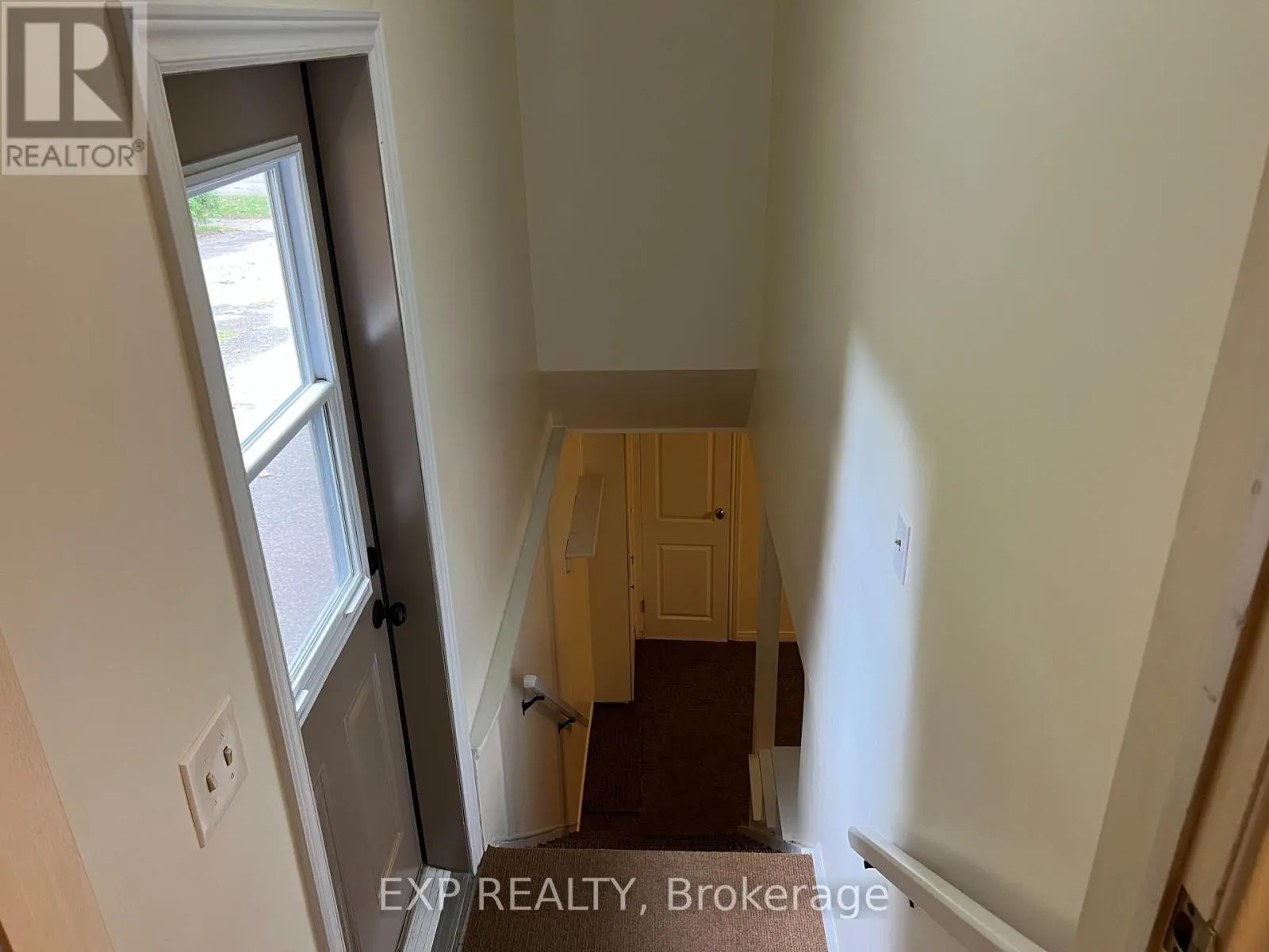 7 GOLFVIEW ROAD