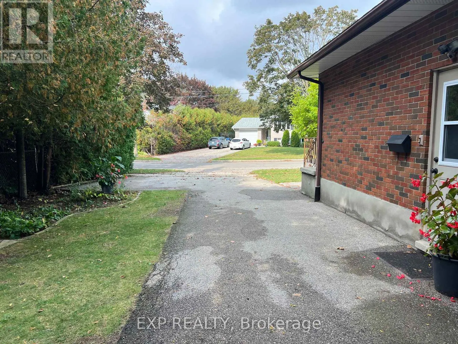 7 GOLFVIEW ROAD