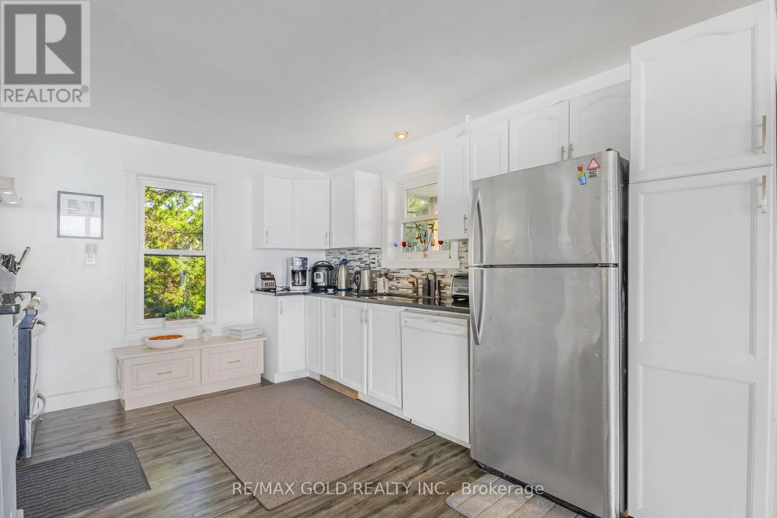 13193 LAKESHORE ROAD
