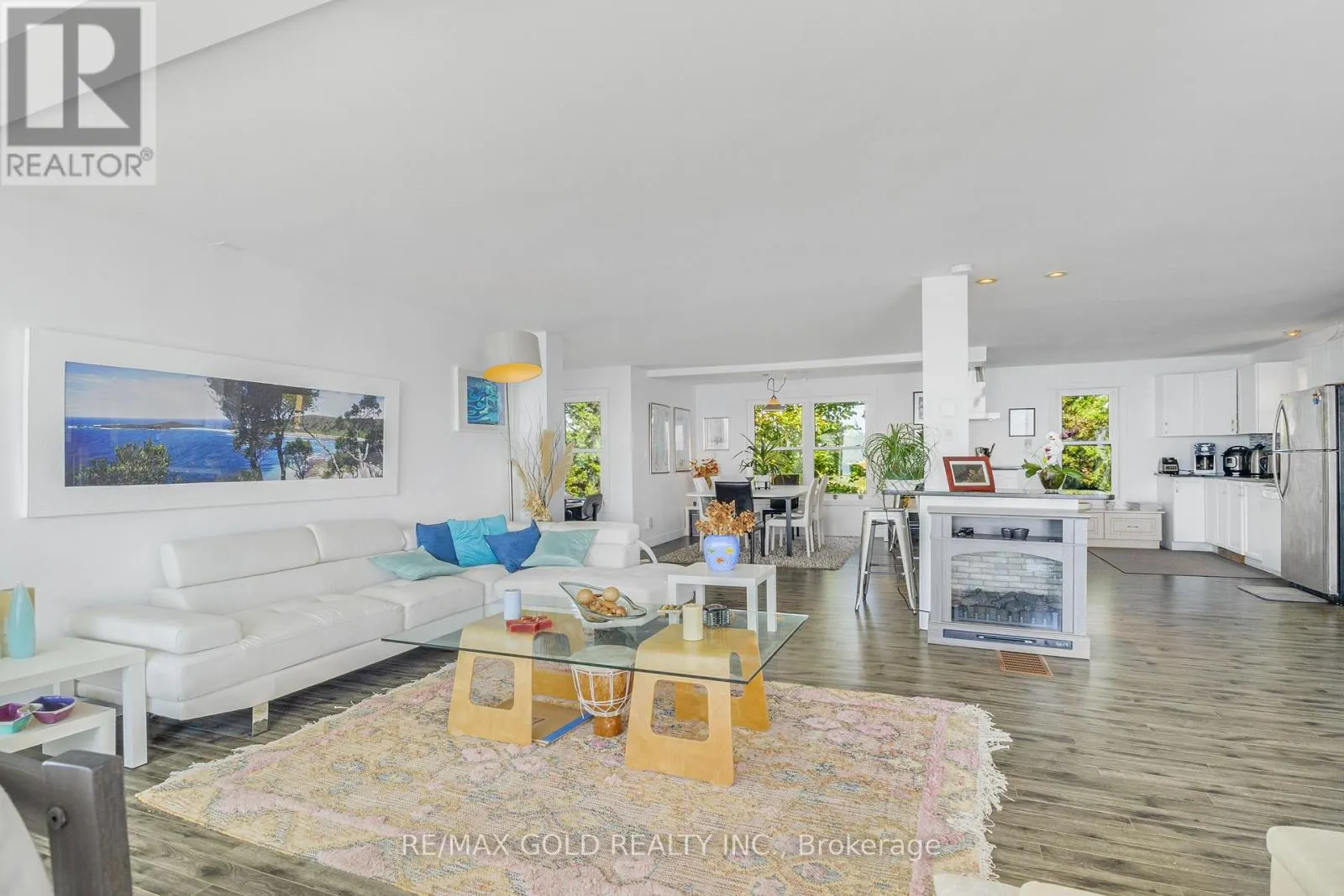 13193 LAKESHORE ROAD