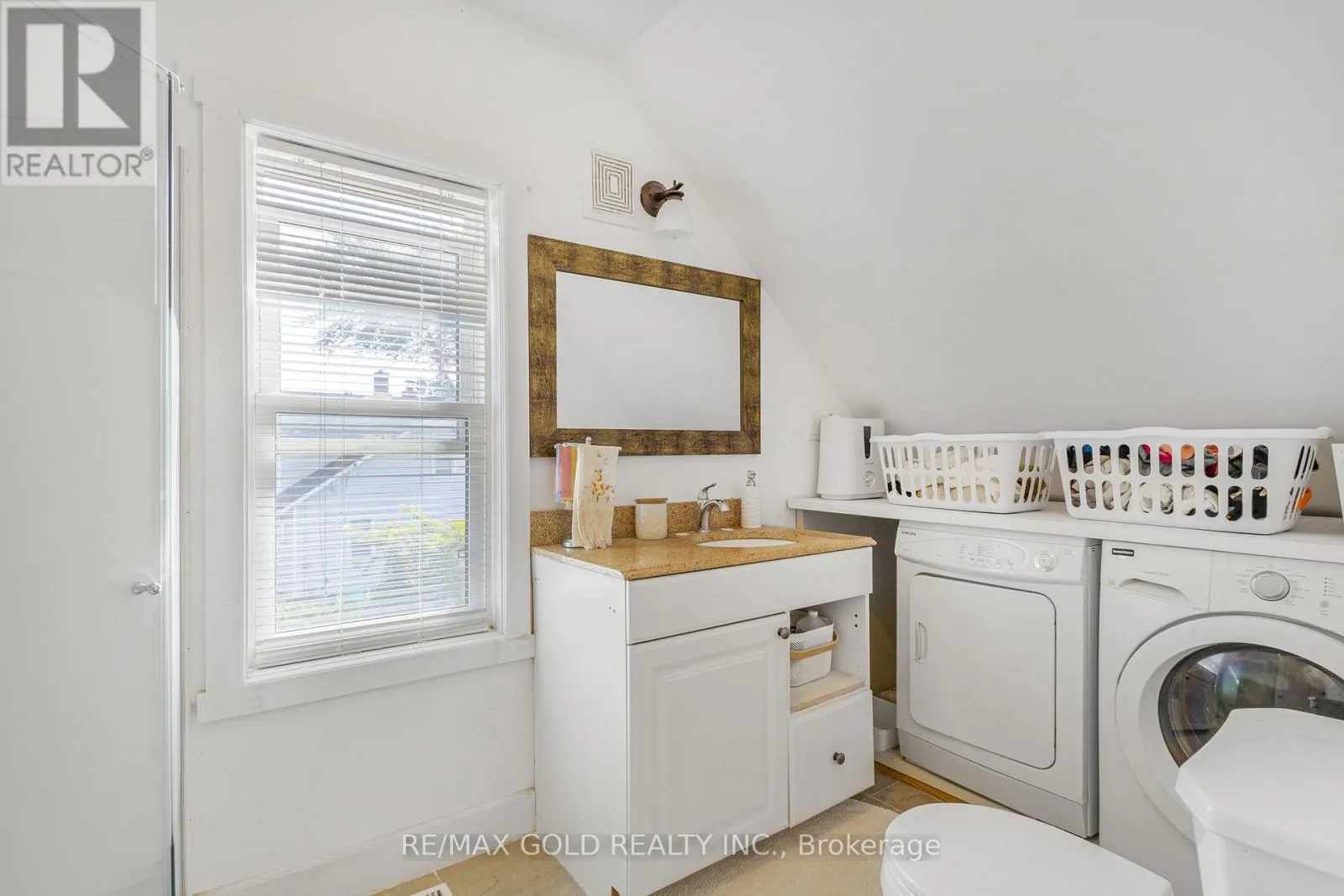 13193 LAKESHORE ROAD