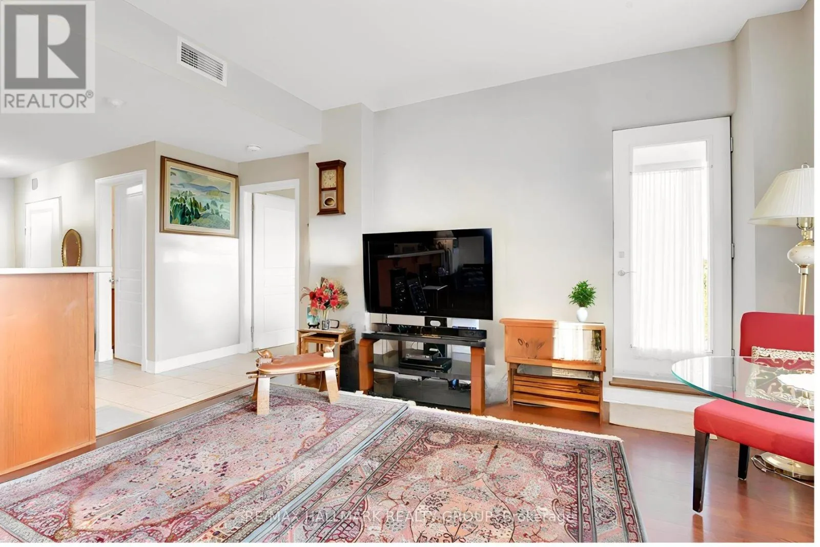 320 - 905 BEAUPARC PRIVATE