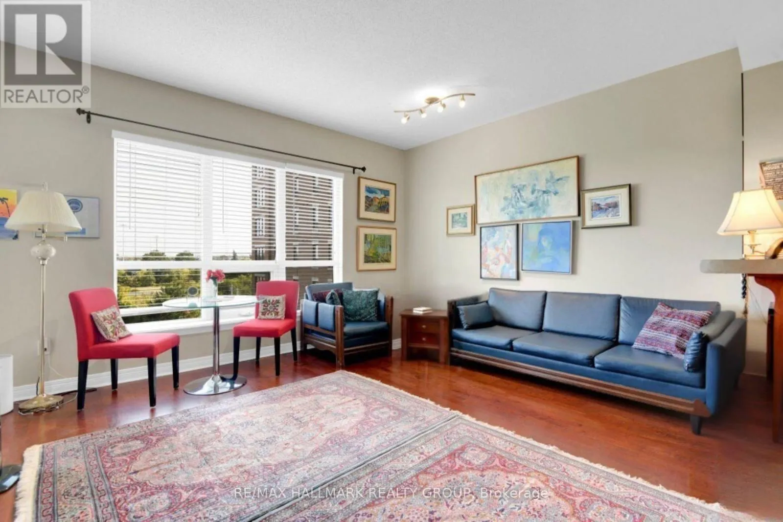 320 - 905 BEAUPARC PRIVATE