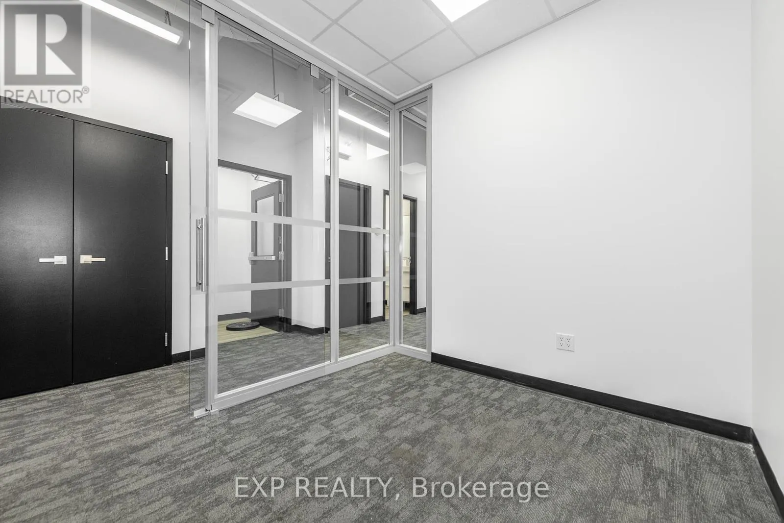 206 & 208 - 2310 ST LAURENT BOULEVARD