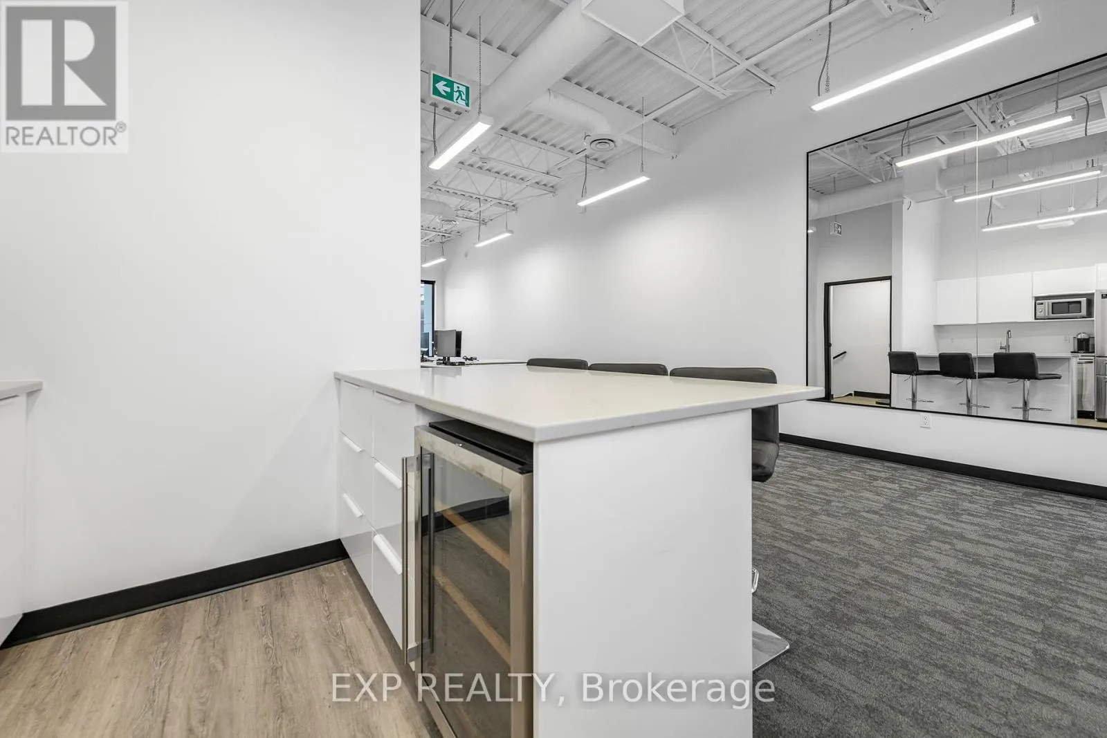 206 & 208 - 2310 ST LAURENT BOULEVARD