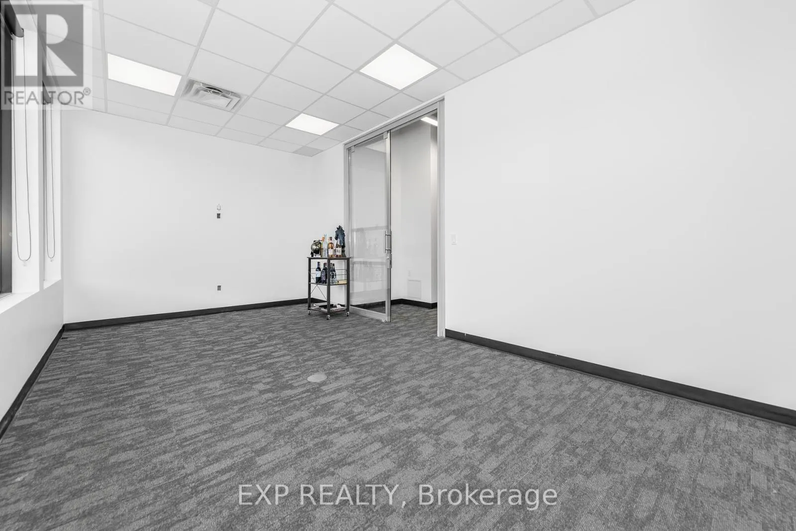 206 & 208 - 2310 ST LAURENT BOULEVARD
