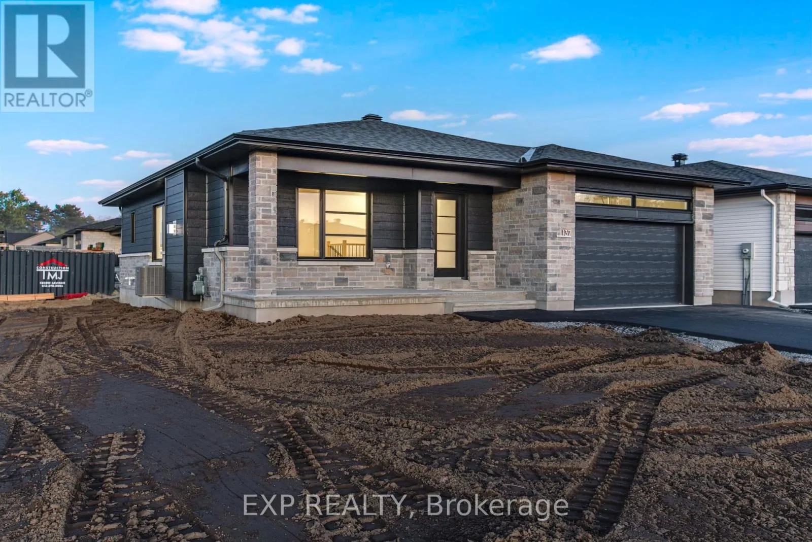 LOT 83 GIROUX STREET