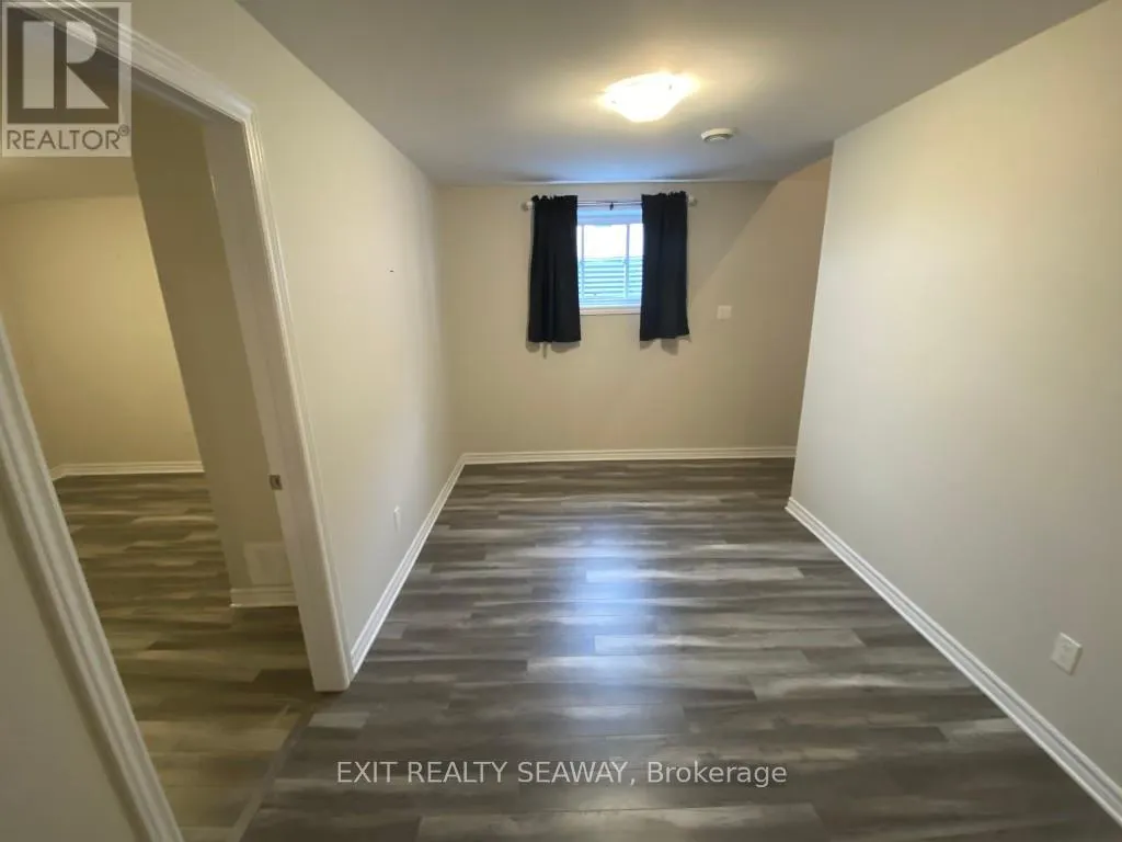 2333 WATSON CRESCENT