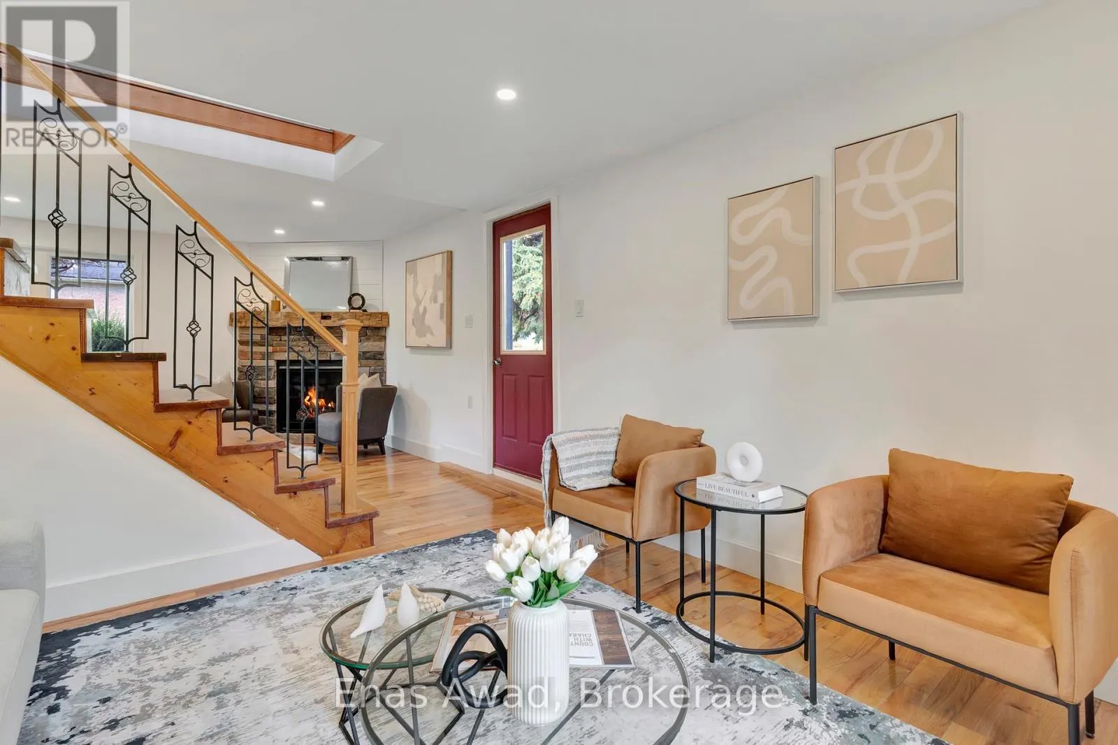 72 WOOLWICH STREET W