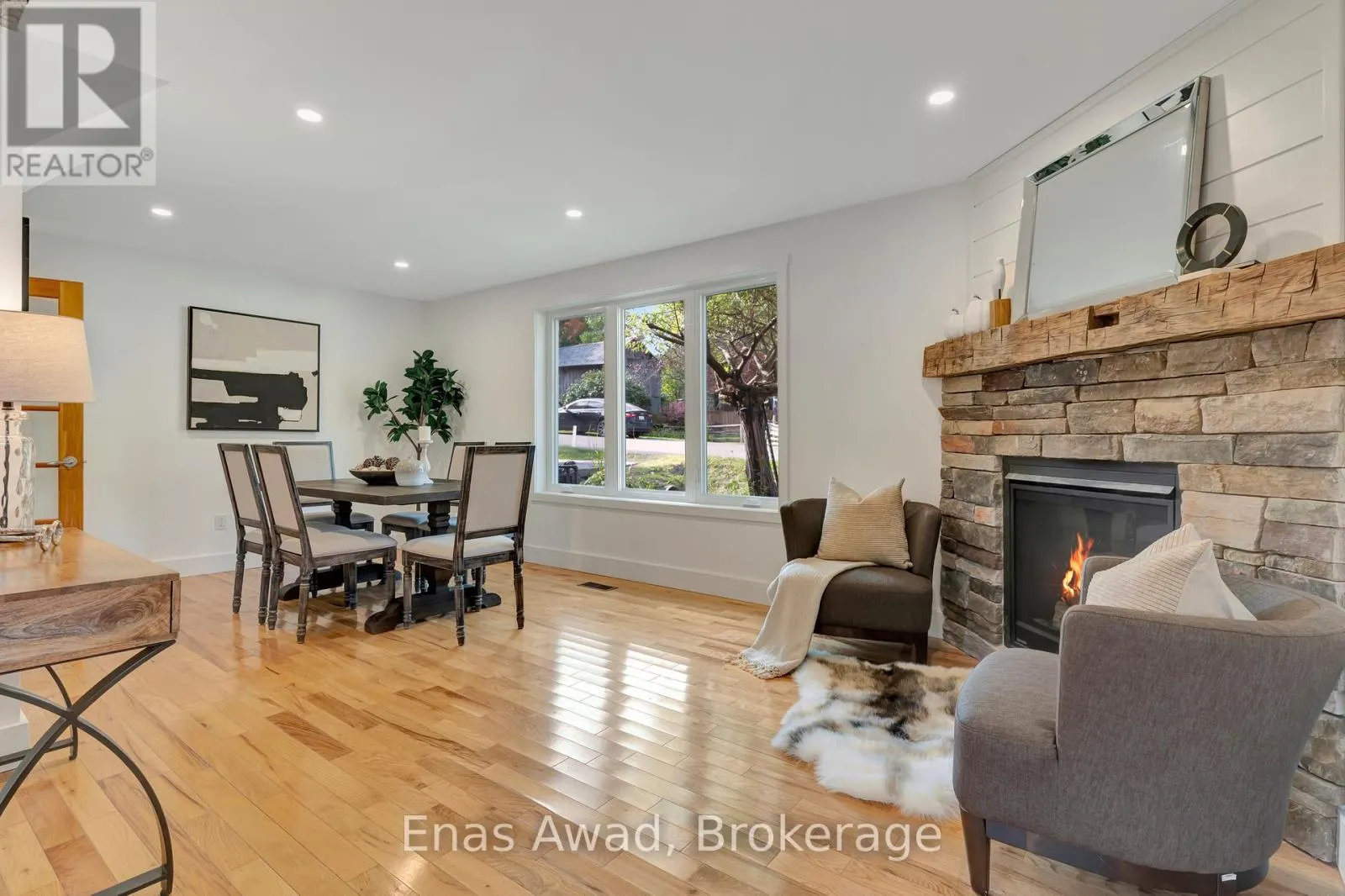 72 WOOLWICH STREET W