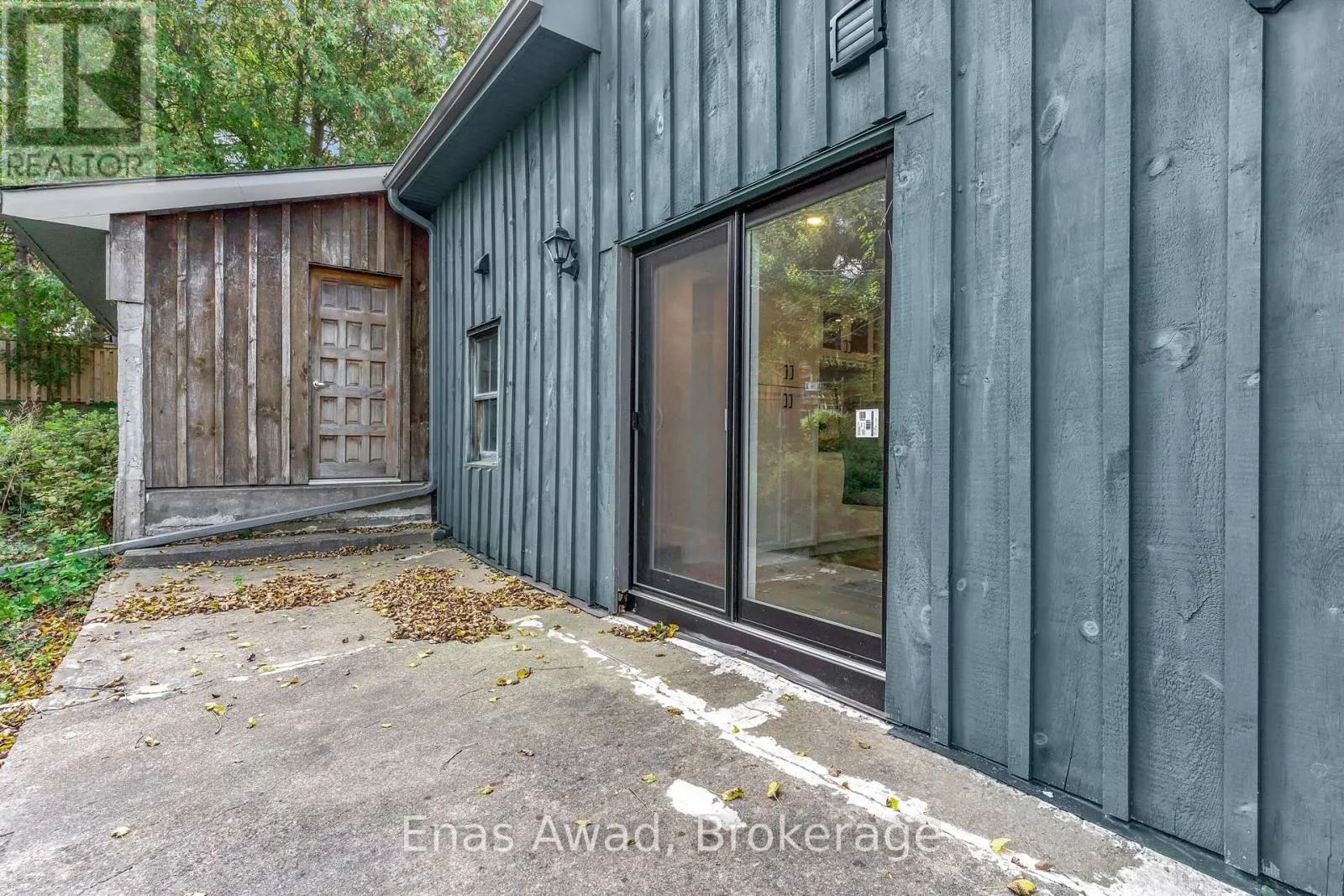 72 WOOLWICH STREET W