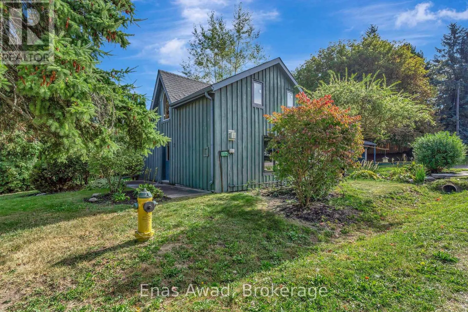 72 WOOLWICH STREET W