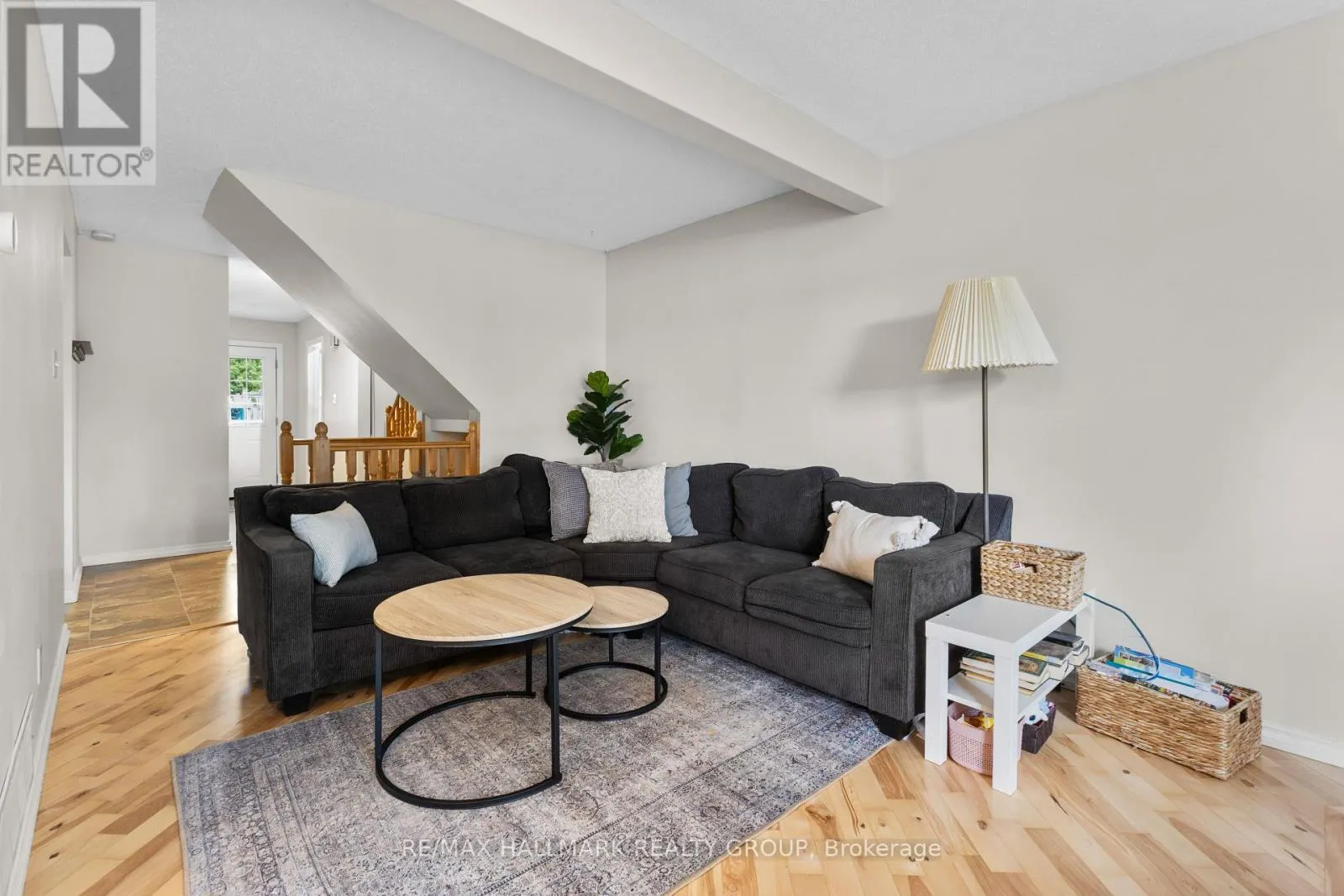 17 - 1598 HOSKINS CRESCENT