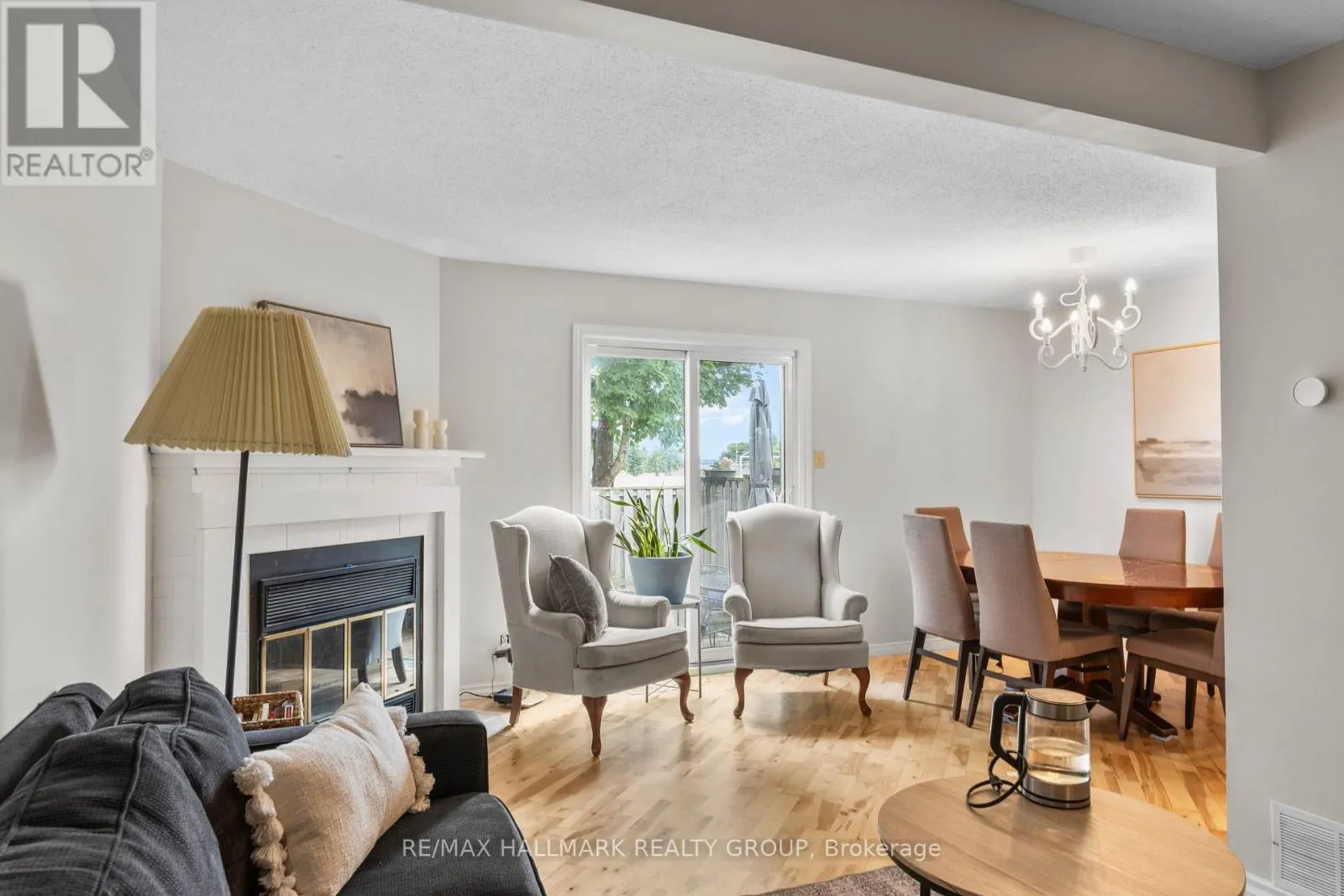 17 - 1598 HOSKINS CRESCENT