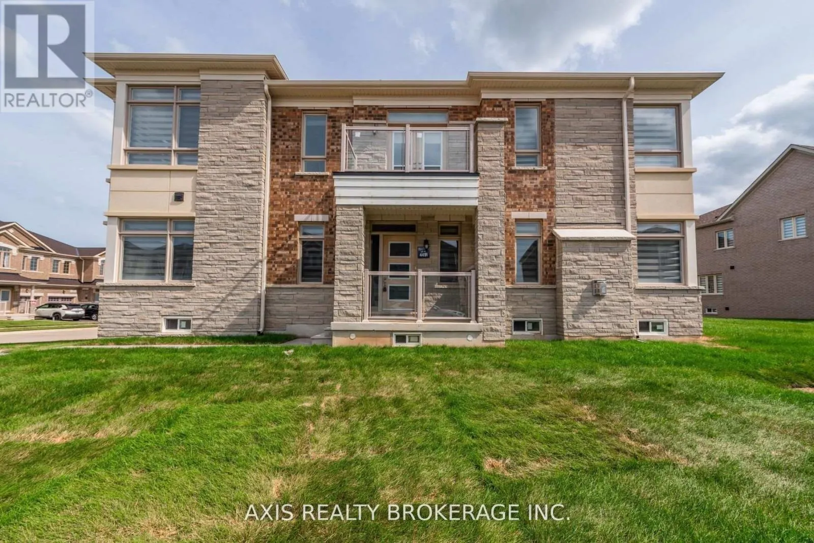 43 SILVER MEADOW GARDENS