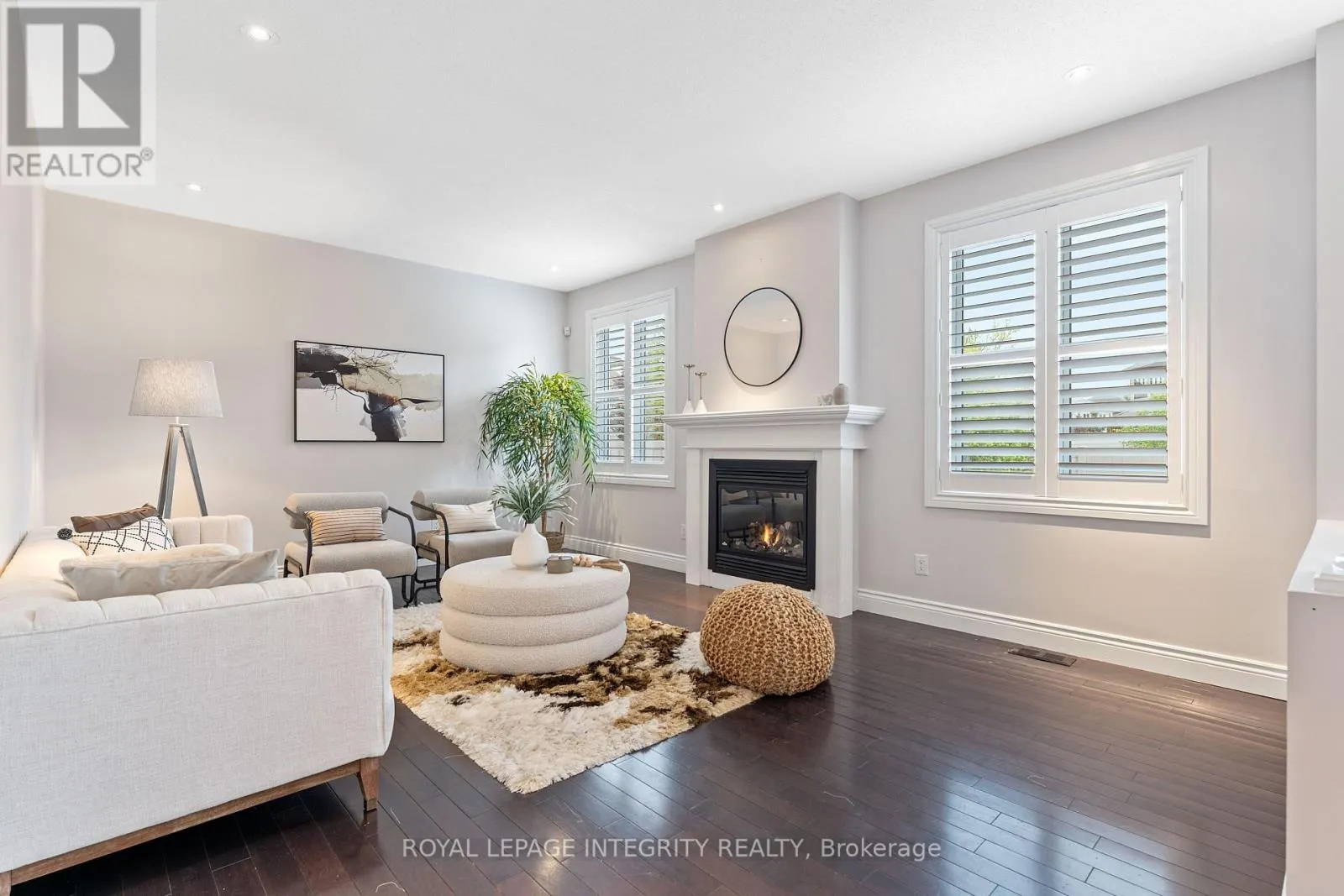 357 LANGRELL CRESCENT