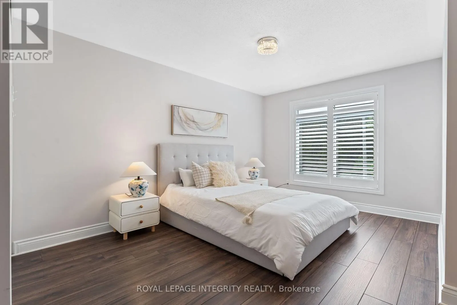 357 LANGRELL CRESCENT